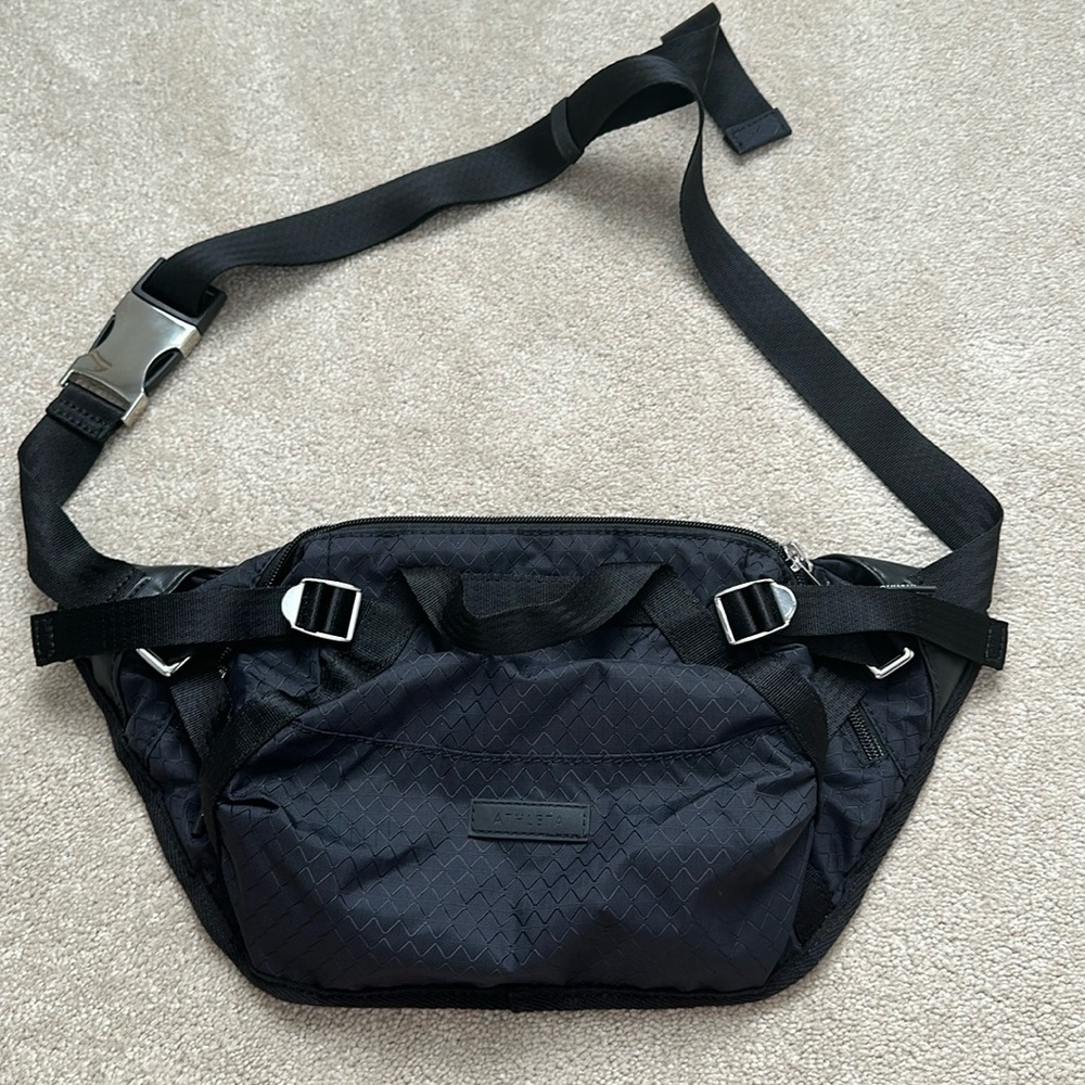 Athleta belt bag/crossbody